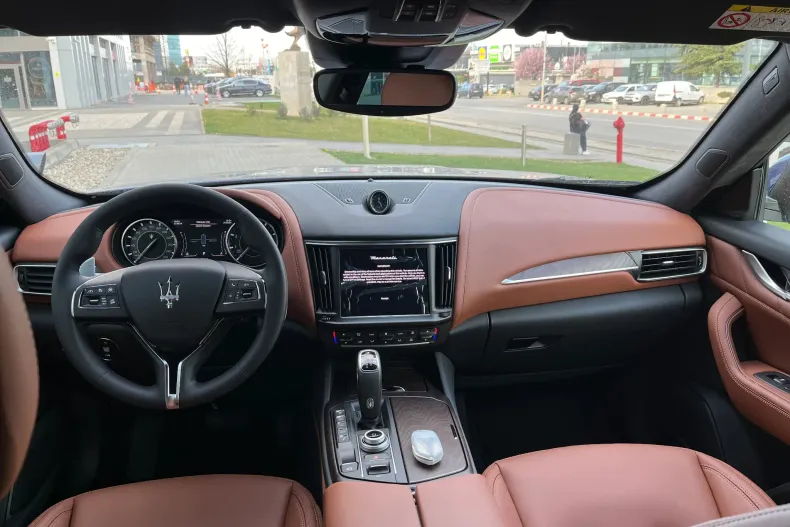 Maserati Levante din 2022 cu 1 km - oferta MAS139390 - foto 15