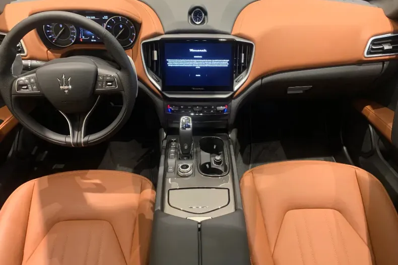 Maserati Ghibli din 2022 cu 15 km - oferta MAS139392 - foto 10