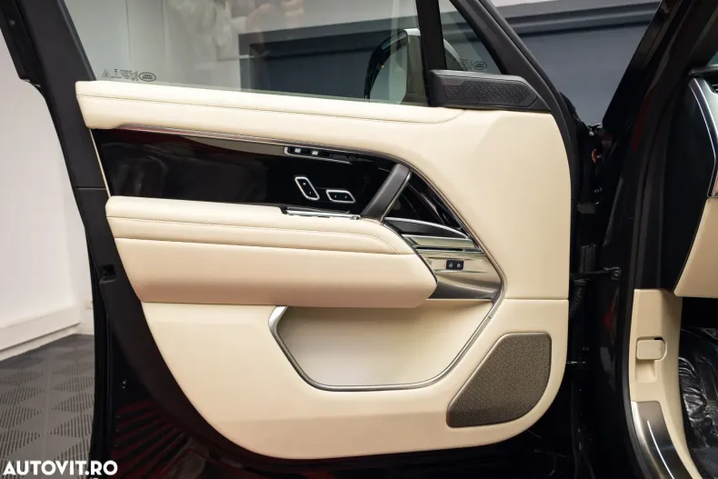 Land Rover Range Rover din 2025 cu 20 km - oferta LAN139394 - foto 10