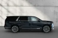 Cadillac Escalade din 2025 cu 1 km - oferta CAD139398 - foto 3