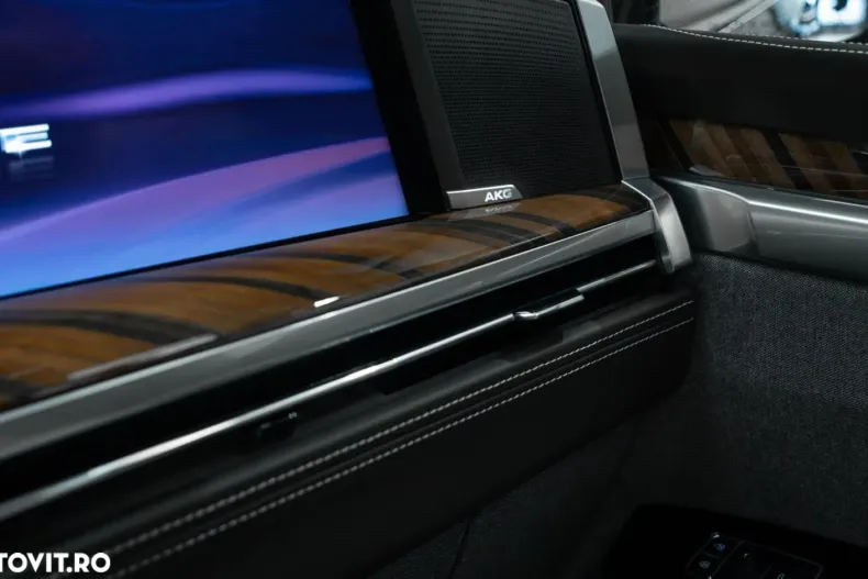 Cadillac Escalade din 2025 cu 1 km - oferta CAD139398 - foto 22