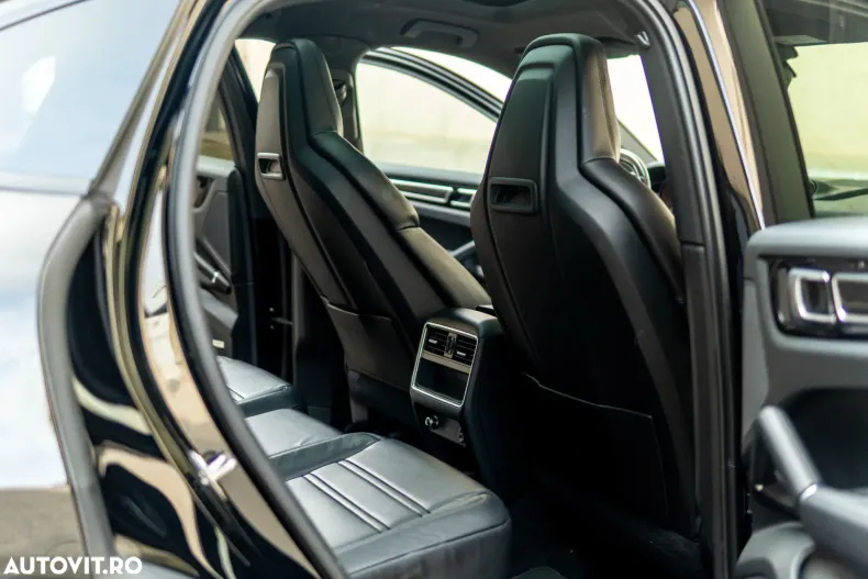Porsche Cayenne din 2023 cu 54.500 km - oferta POR139420 - foto 32
