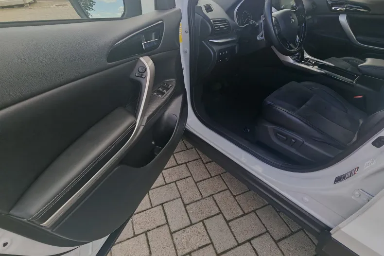 Mitsubishi Eclipse Cross din 2021 cu 110.506 km - oferta MIT139462 - foto 14