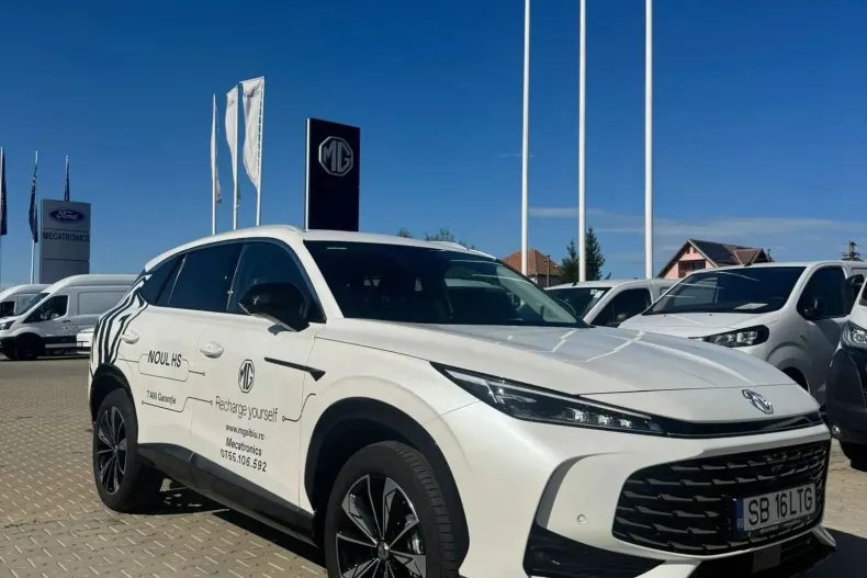 MG HS din 2024 cu 10.000 km - oferta MG0139467 - foto 1