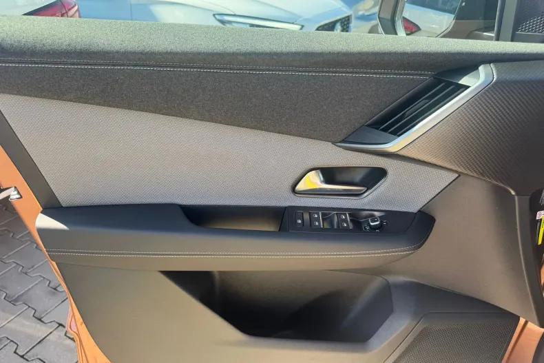 Opel Grandland din 2024 cu 5.700 km - oferta OPE139468 - foto 10