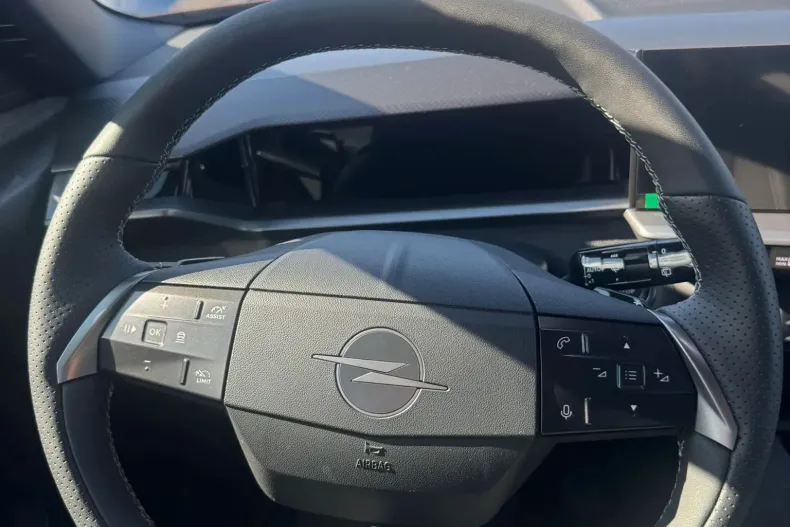 Opel Grandland din 2024 cu 5.700 km - oferta OPE139468 - foto 15