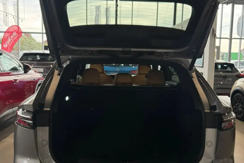 MG HS din 2025 cu 5 km - oferta MG0139470 - foto 9