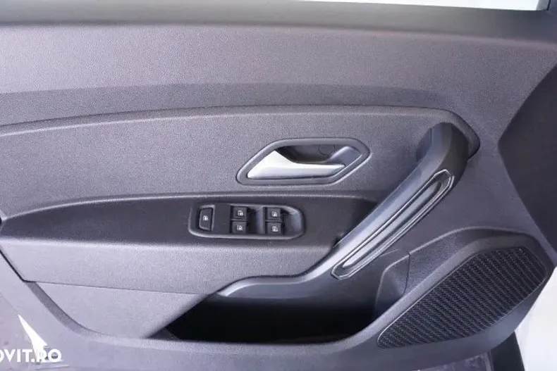 Dacia Duster din 2019 cu 62.805 km - oferta DAC139471 - foto 23