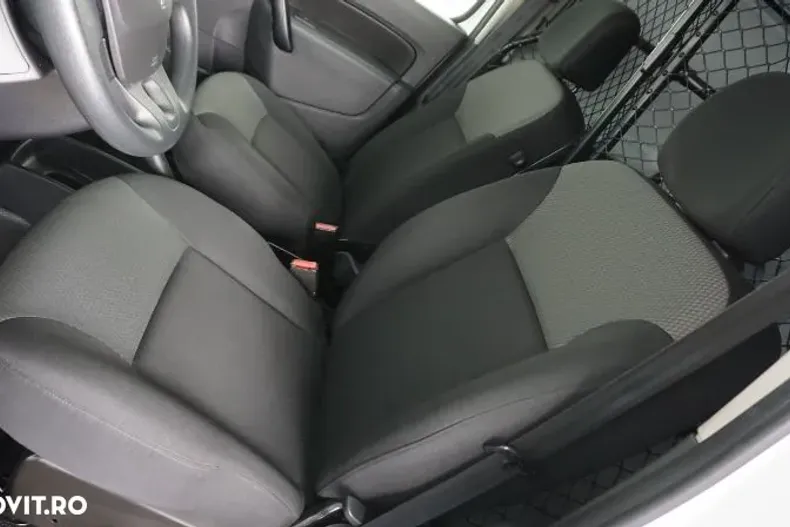 Renault Kangoo din 2020 cu 59.681 km - oferta REN139472 - foto 13