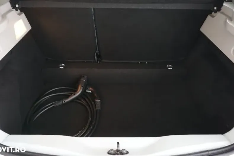 Renault ZOE din 2020 cu 33.077 km - oferta REN139474 - foto 9