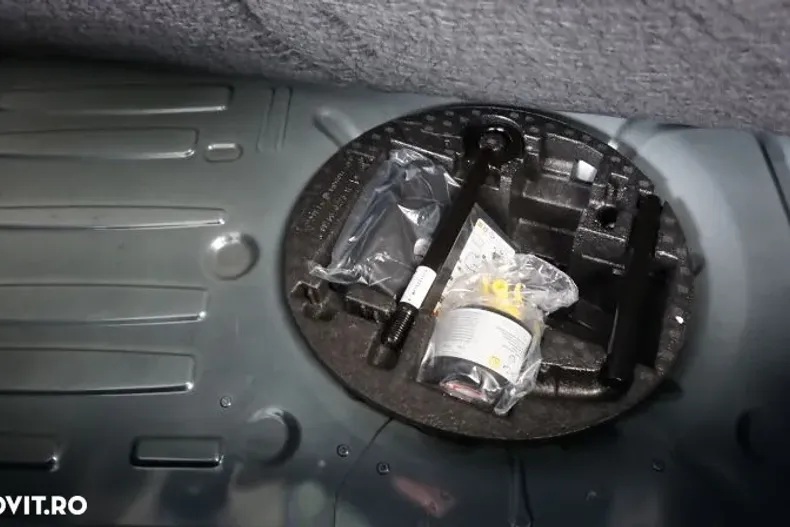 Renault ZOE din 2020 cu 40.160 km - oferta REN139476 - foto 21