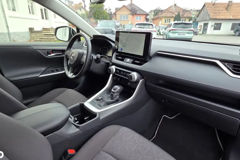Toyota RAV4 din 2024 cu 24.000 km - oferta TOY139499 - foto 12