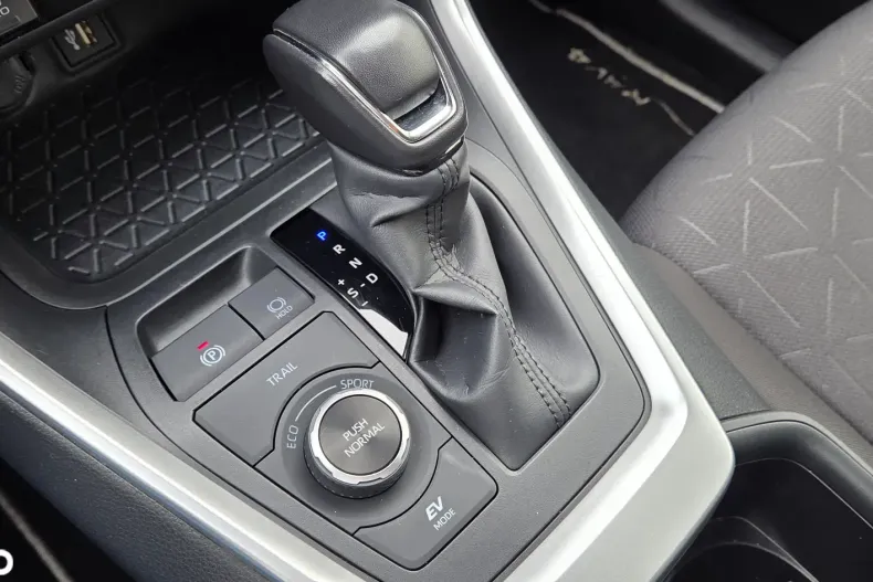 Toyota RAV4 din 2024 cu 24.000 km - oferta TOY139499 - foto 23