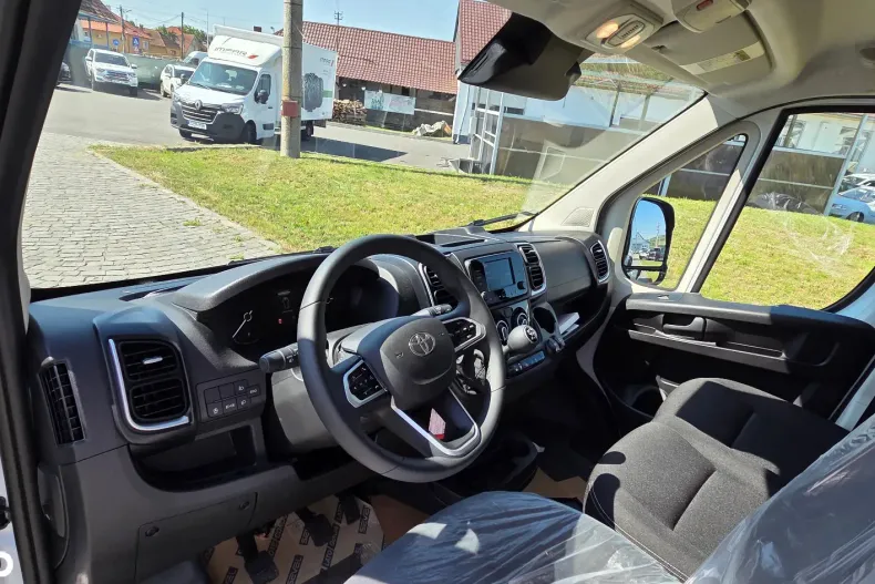 Toyota Proace din 2025 cu 25 km - oferta TOY139500 - foto 11