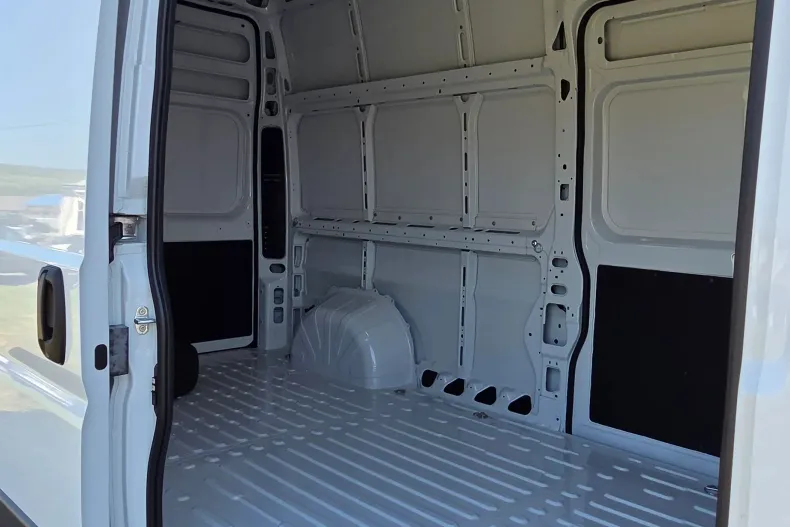 Toyota Proace din 2025 cu 25 km - oferta TOY139500 - foto 15