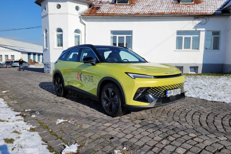 BAIC X55 din 2023 cu 30.000 km - oferta BAI139503 - foto 3