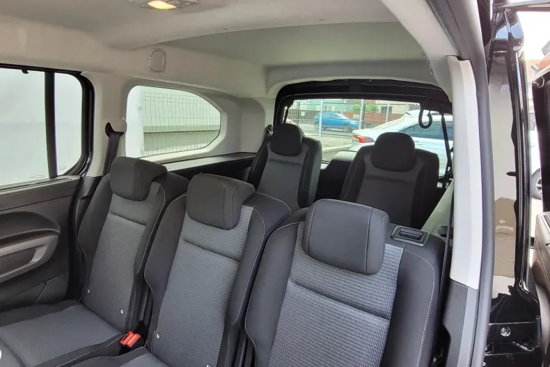 Toyota Proace din 2023 cu 4.500 km - oferta TOY139505 - foto 32