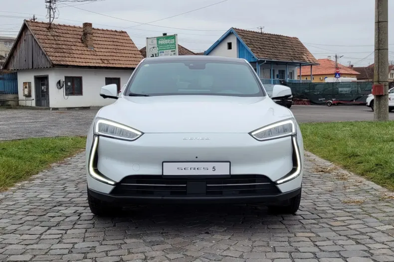 Seres 5 din 2024 cu 36.600 km - oferta SER139512 - foto 2