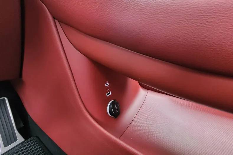 Seres 5 din 2024 cu 36.600 km - oferta SER139512 - foto 23