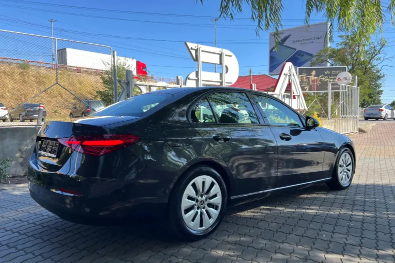 Mercedes-Benz C din 2022 cu 69.671 km - oferta MER139515 - foto 15