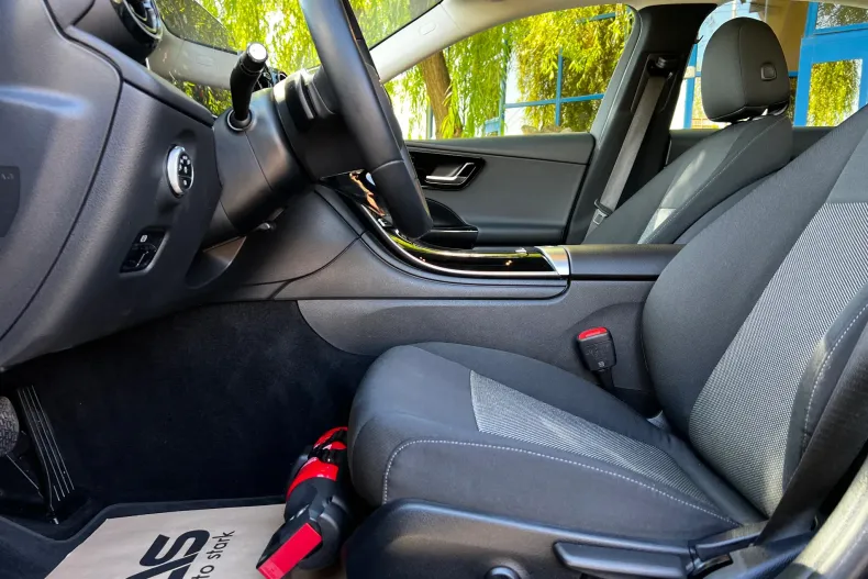 Mercedes-Benz C din 2022 cu 69.671 km - oferta MER139515 - foto 18