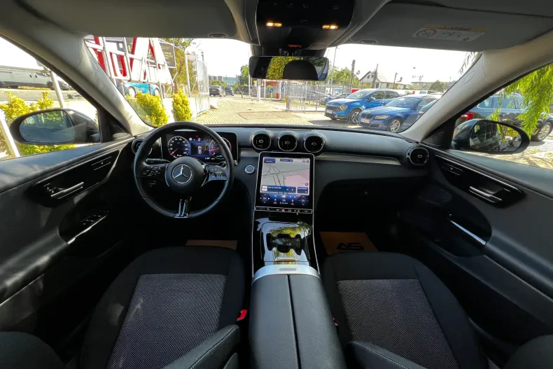 Mercedes-Benz C din 2022 cu 69.671 km - oferta MER139515 - foto 21