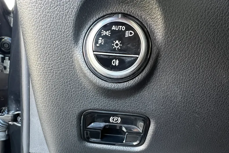 Mercedes-Benz C din 2022 cu 69.671 km - oferta MER139515 - foto 24