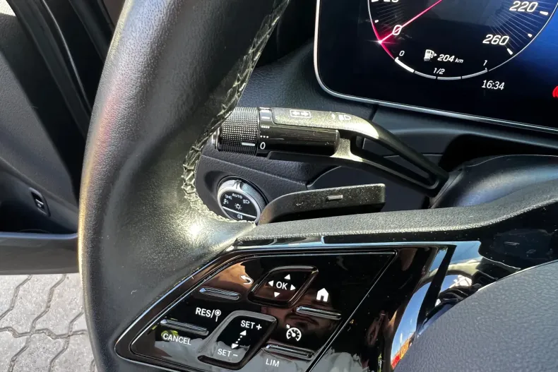 Mercedes-Benz C din 2022 cu 69.671 km - oferta MER139515 - foto 26