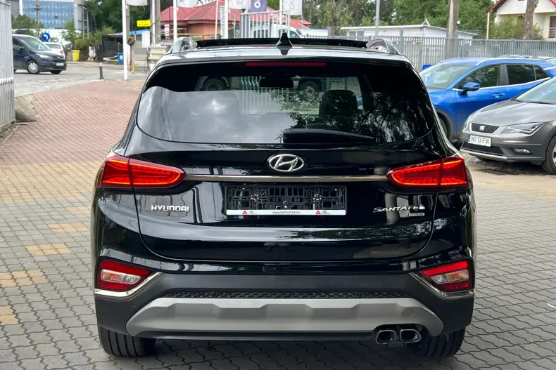 Hyundai SANTA FE din 2019 cu 71.724 km - oferta HYU139519 - foto 13