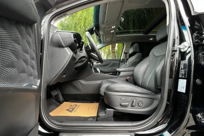 Hyundai SANTA FE din 2019 cu 71.724 km - oferta HYU139519 - foto 17