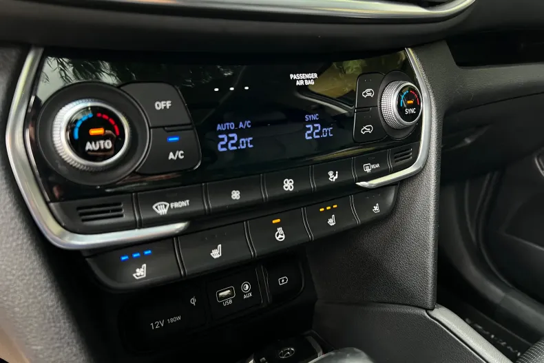 Hyundai SANTA FE din 2019 cu 71.724 km - oferta HYU139519 - foto 28