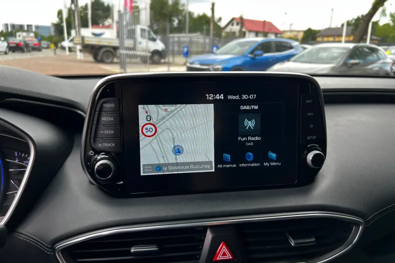 Hyundai SANTA FE din 2019 cu 71.724 km - oferta HYU139519 - foto 29