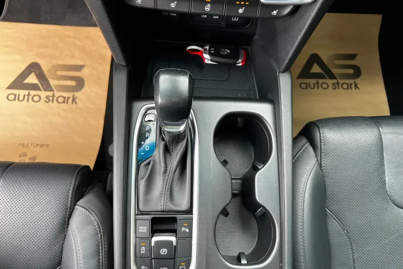 Hyundai SANTA FE din 2019 cu 71.724 km - oferta HYU139519 - foto 32