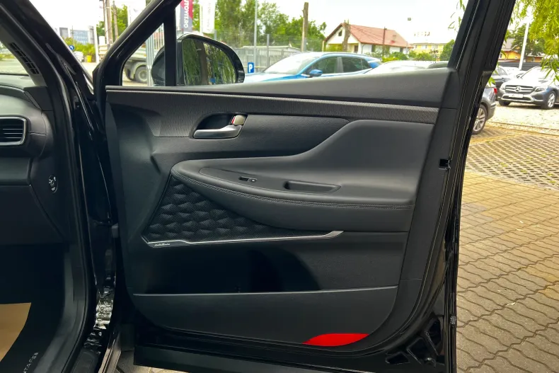 Hyundai SANTA FE din 2019 cu 71.724 km - oferta HYU139519 - foto 37