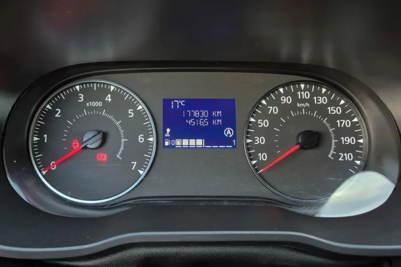 Dacia Duster din 2020 cu 177.800 km - oferta DAC139526 - foto 37