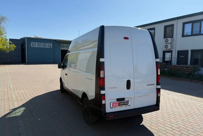 Renault Trafic din 2021 cu 145.923 km - oferta REN139527 - foto 6