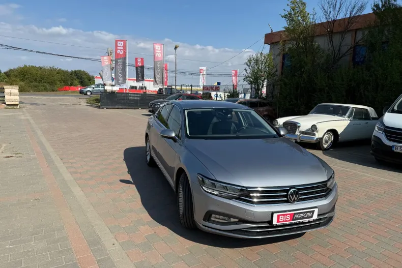 Volkswagen Passat din 2020 cu 59.302 km - oferta VOL139529 - foto 1