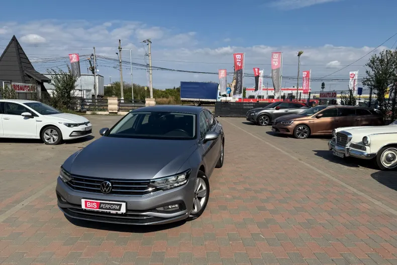 Volkswagen Passat din 2020 cu 59.302 km - oferta VOL139529 - foto 2