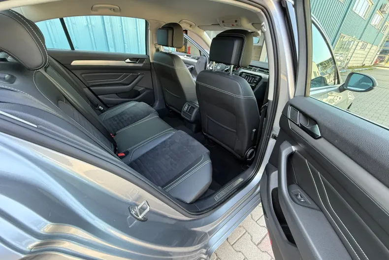 Volkswagen Passat din 2020 cu 59.302 km - oferta VOL139529 - foto 15