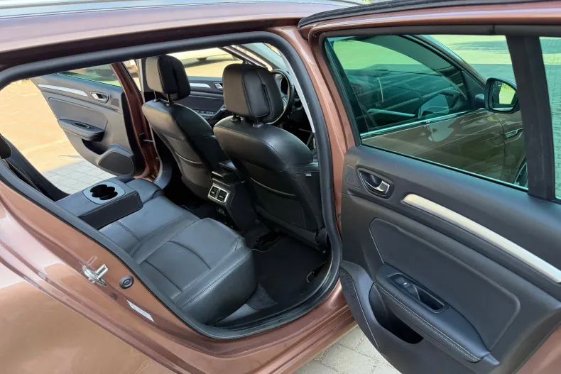 Renault Megane din 2021 cu 110.852 km - oferta REN139530 - foto 22