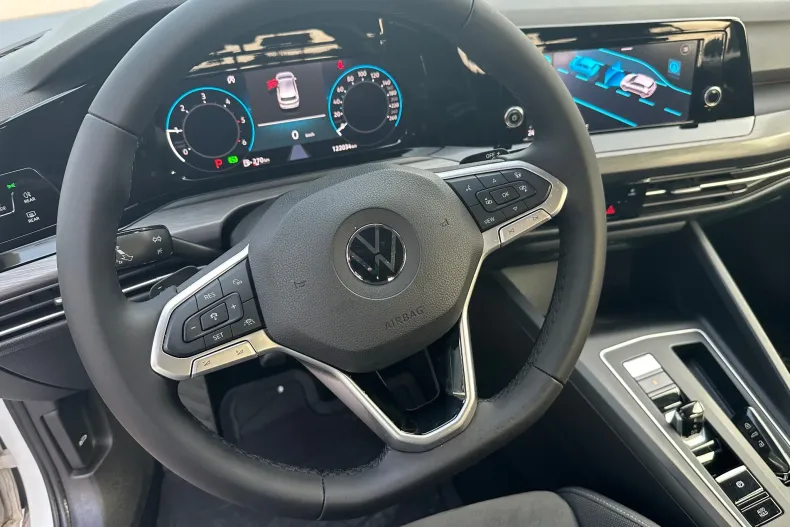 Volkswagen Golf din 2020 cu 122.034 km - oferta VOL139532 - foto 9