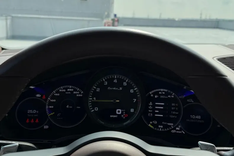 Porsche Cayenne din 2021 cu 105.000 km - oferta POR139536 - foto 25