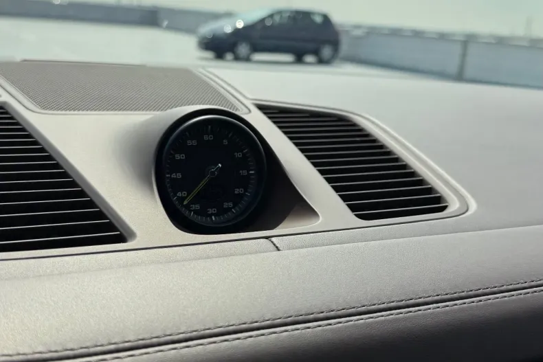 Porsche Cayenne din 2021 cu 105.000 km - oferta POR139536 - foto 27