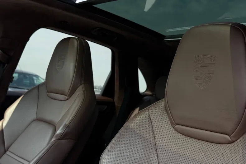 Porsche Cayenne din 2021 cu 105.000 km - oferta POR139536 - foto 31