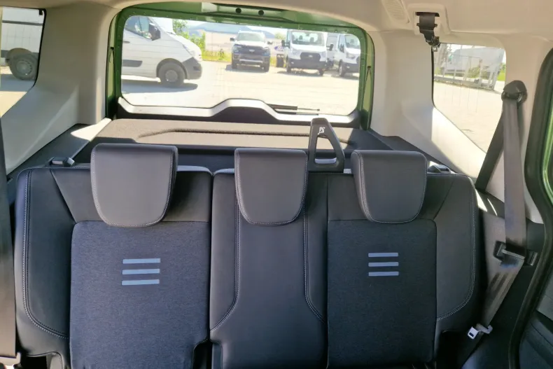 Ford Tourneo Courier din 2024 cu 10 km - oferta FOR139555 - foto 10