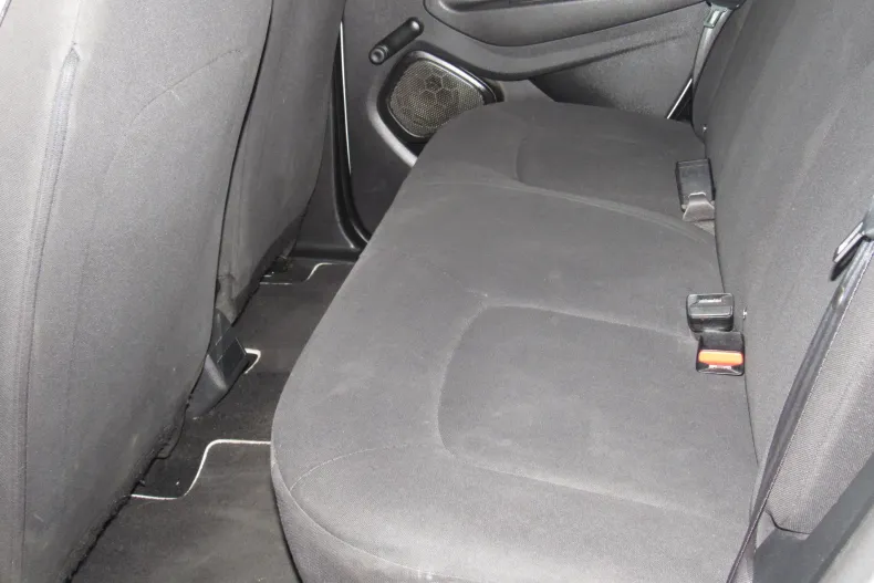 Renault ZOE din 2020 cu 63.427 km - oferta REN139561 - foto 14