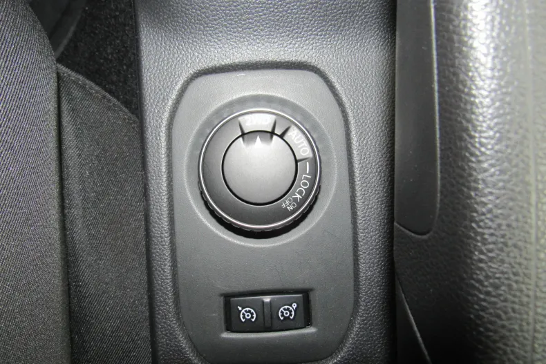 Dacia Duster din 2021 cu 86.276 km - oferta DAC139563 - foto 14