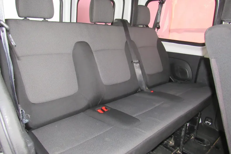 Renault Trafic din 2021 cu 118.364 km - oferta REN139564 - foto 13