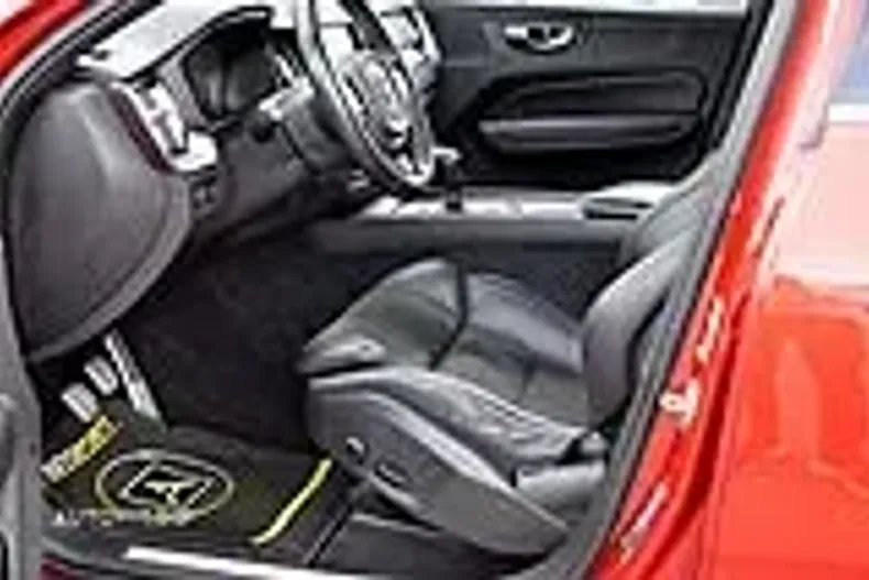 Volvo XC60 din 2019 cu 112.248 km - oferta VOL139573 - foto 14