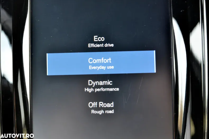 Volvo XC60 din 2019 cu 112.248 km - oferta VOL139573 - foto 28